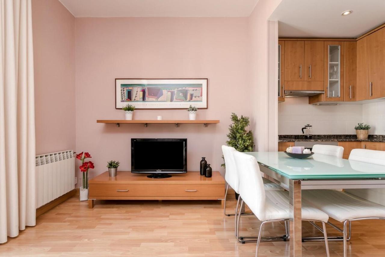 Leilighet Fantastic 2 Bedroom 5 Minutes By Car From Plaza Catalunya